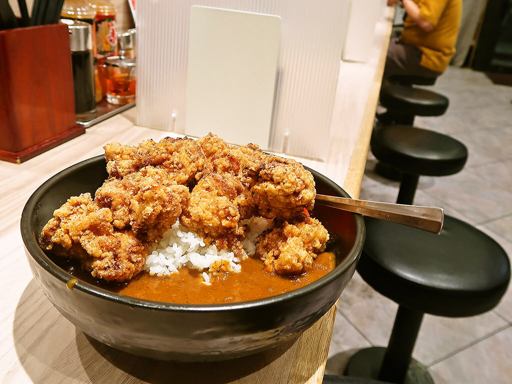 伝説のすた丼屋 札幌駅前店「すたみな唐揚げカレー」 画像6