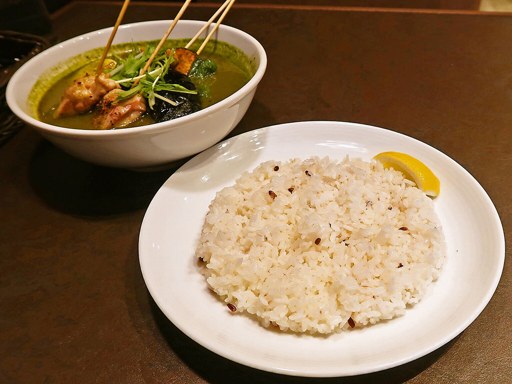 soup curry Suage4 (すあげ4)「パリパリ知床鶏と野菜カレー」 画像9
