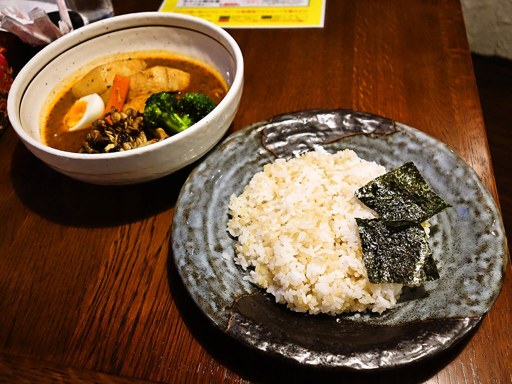 札幌らっきょ (本店)「道産もち豚角煮と愛別舞茸スープカレー」 画像6