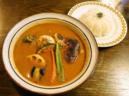 SAM'S CURRY (サムズカリー)「チキン＆ベジタブルカリー」 画像5