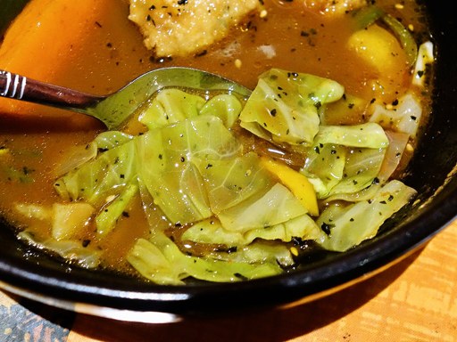 CHUTTA！ 南郷店「知床鶏の塩唐揚げ彩り野菜カレー」 画像15