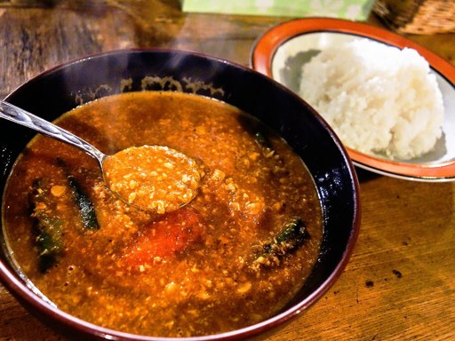 村上カレー店 プルプル「ナット・挽肉ベジタブル」 画像5