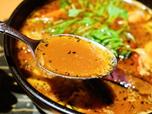 CHUTTA！ 南郷店「知床鶏の塩唐揚げ彩り野菜カレー」 画像6