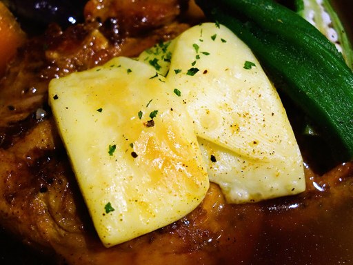 カレーショップ エス (CURRY SHOP S)「タンドリーチキンと野菜のカレー」 画像9
