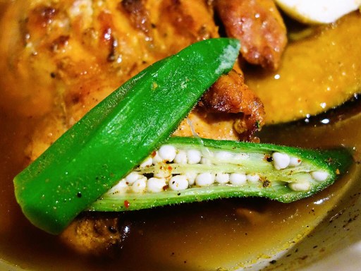 カレーショップ エス (CURRY SHOP S)「タンドリーチキンと野菜のカレー」 画像10