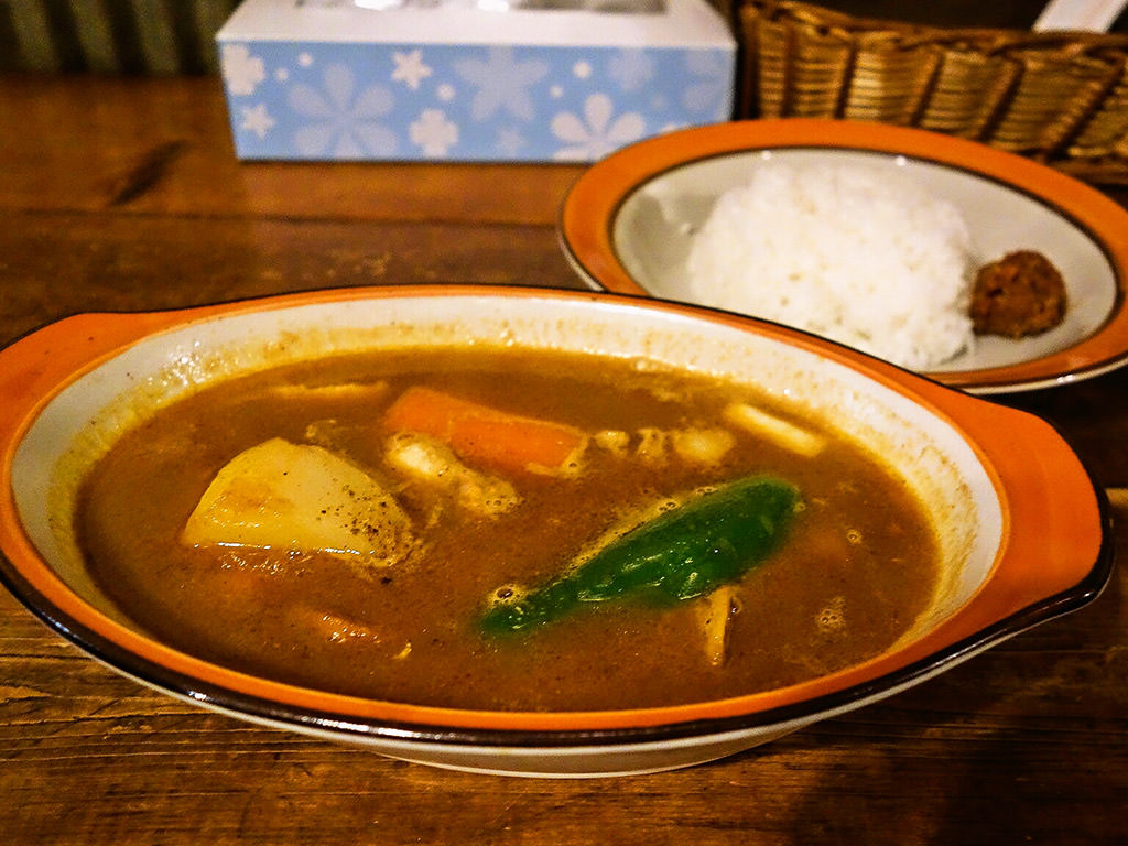 カレー魂 デストロイヤー 西18丁目「シーフード・カレー」