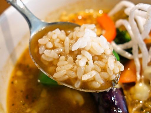 Spice Cafe Velodeca (スパイスカフェ ベロデカ)「ジューシーやわ鶏」 画像7