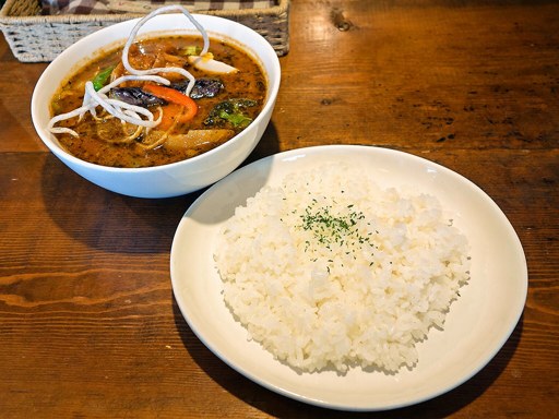 Spice Cafe Velodeca (スパイスカフェ ベロデカ)「とろトン煮込み」 画像5