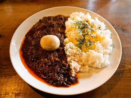 SPICE CAFE DE VERODECA (デ・ベロデカ／3月末より休業中)「炙りチーズカレー」 画像4