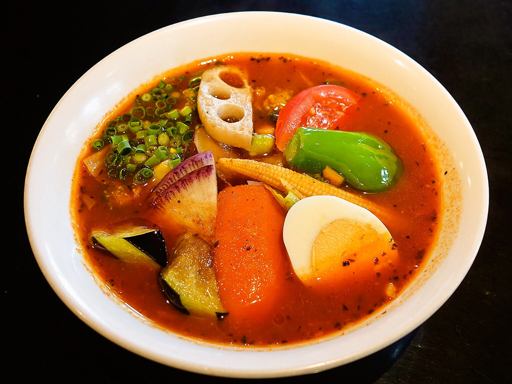 カレー食堂 心 札幌本店「17種の野菜のスープカレー」 画像3