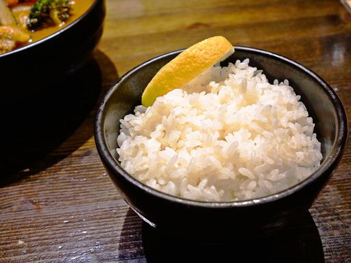 スープカリー 奥芝商店 札幌本店 [移転につき休業中]「厚切り角煮と特選野菜かり～の巻」 画像9