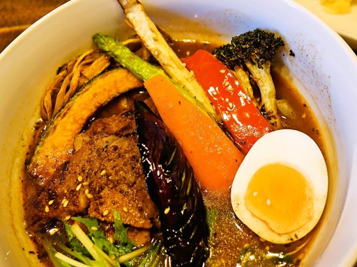 Spicy Soup Curry LEGON(レゴン)「ハニーマスタードポークスープカレー」 画像7