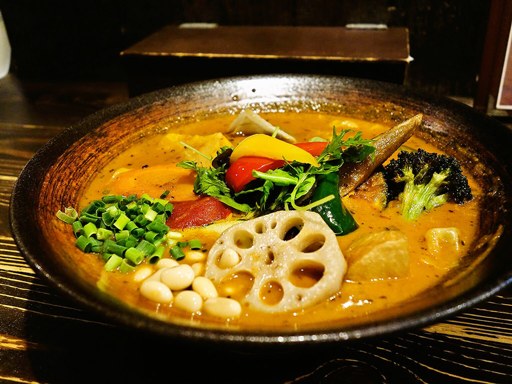 Rojiura Curry SAMURAI. (路地裏カリィ侍.) 平岸総本店