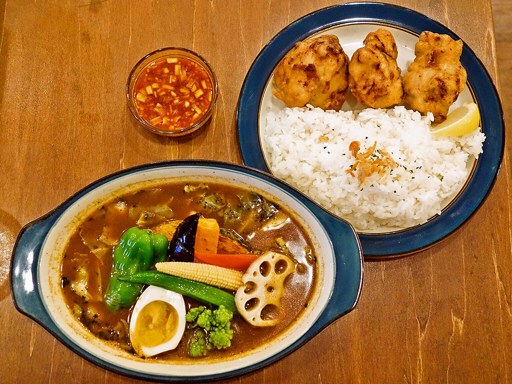 BAR CAFE SOUPCURRY ZORA「四川風からあげスープカレー」 画像6