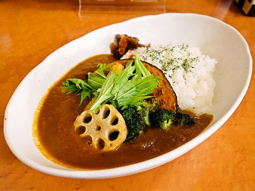 カリーショップ RINGS リングス (2017/03末で閉店)「野菜カレー」 画像3