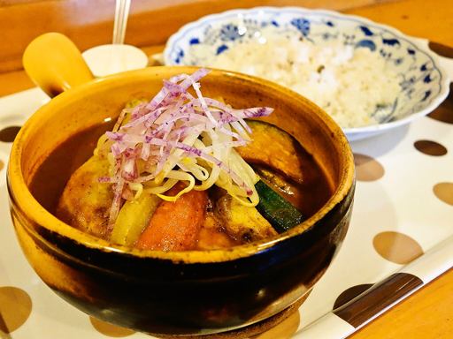 健康的カレー専門店 とら ～十良～「地鶏＆野菜」 画像5