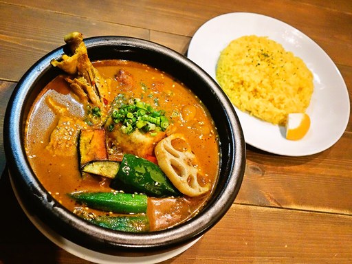 インドネシアン スールカリー バグース (11/9で閉店)「自家製鶏団子とモチ餅揚げ出し豆腐のスープカレー」 画像9