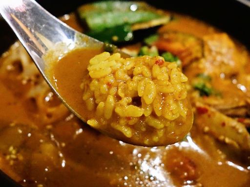 インドネシアン スールカリー バグース (11/9で閉店)「自家製鶏団子とモチ餅揚げ出し豆腐のスープカレー」 画像12
