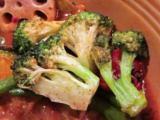 カレー&ごはんカフェ 【ouchi】 (おうち)「豚角煮と16種の野菜スープカレー」 画像15