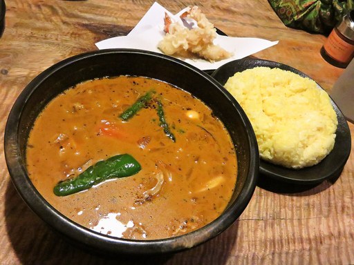 Asian Bar RAMAI(ラマイ) 札幌中央店「スープカレー ウダン(エビ天2本)」 画像2