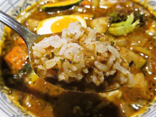 札幌らっきょ (本店)「ゴロゴロ野菜とらっきょ特製キーマのスープカレー」 画像6