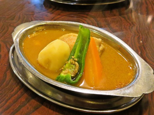 DELHI カレー料理専門店 デリー「チキンスープ・鶏肉 ＆ カシミールカレー・野菜」 画像5
