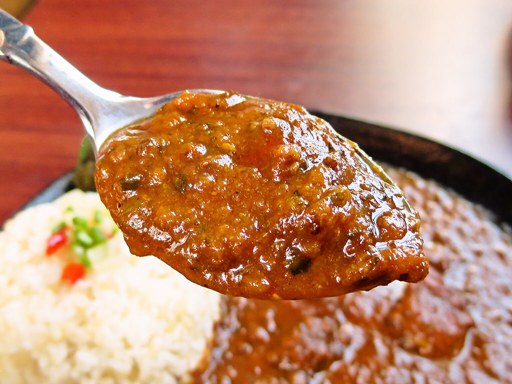 Rojiura Curry SAMURAI. (路地裏カリィ侍.) 厚別店「赤ワイン仕立てのラムカレー」 画像7