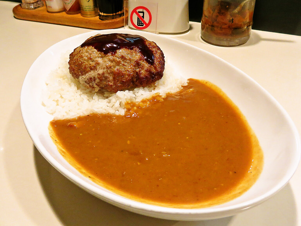 カリー軒「ハンバーグカレー」