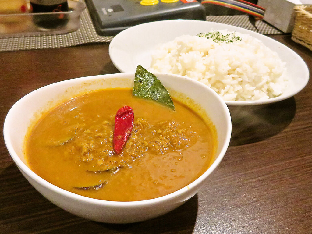 チキンカレー グダイ (G'Day)「ナスと挽き肉のカレー」