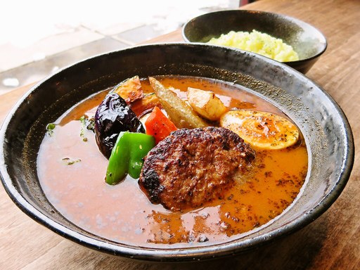 スープカリー エソラ (SOUP CURRY ESOLA)「エソラ特製ハンバーグ野菜カリー」 画像6