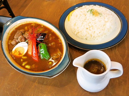 BAR CAFE SOUPCURRY ZORA「炙りラムのカレー」 画像12