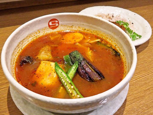 カレーショップ エス (CURRY SHOP S)「タンドリーチキンと野菜のカレー」 画像10