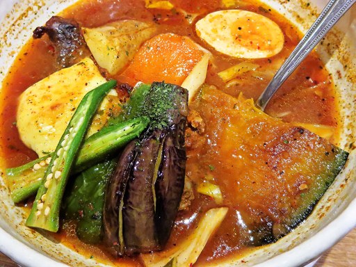 カレーショップ エス (CURRY SHOP S)「タンドリーチキンと野菜のカレー」 画像13