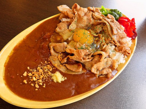 スタミナカレー マッスルパンチ (北17条店)「スタミナカレー・肉増」 画像3