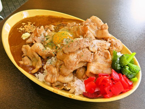 スタミナカレー マッスルパンチ (北17条店)「スタミナカレー・肉増」 画像5