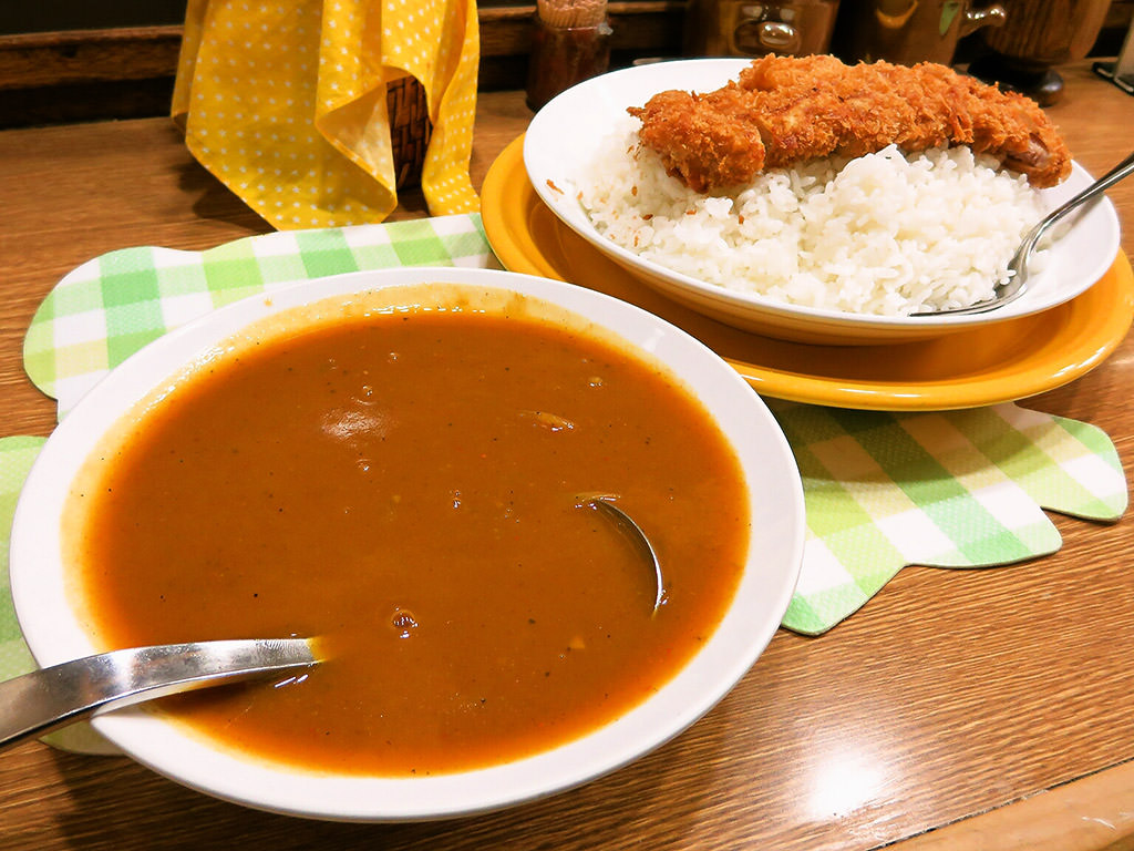 カリーハウス コロンボ「カツカレー」