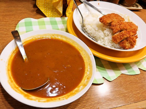 カリーハウス コロンボ「カツカレー」 画像14