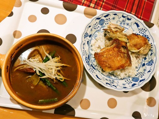 健康的カレー専門店 とら ～十良～「パリパリ地鶏＆野菜」 画像5