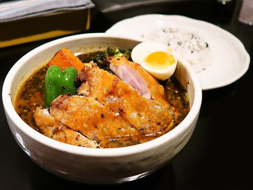 エスパー・イトウ (超人的スープカリー専科 ESPER ITO) 白石中央店「エスパーパリチキ」 画像7