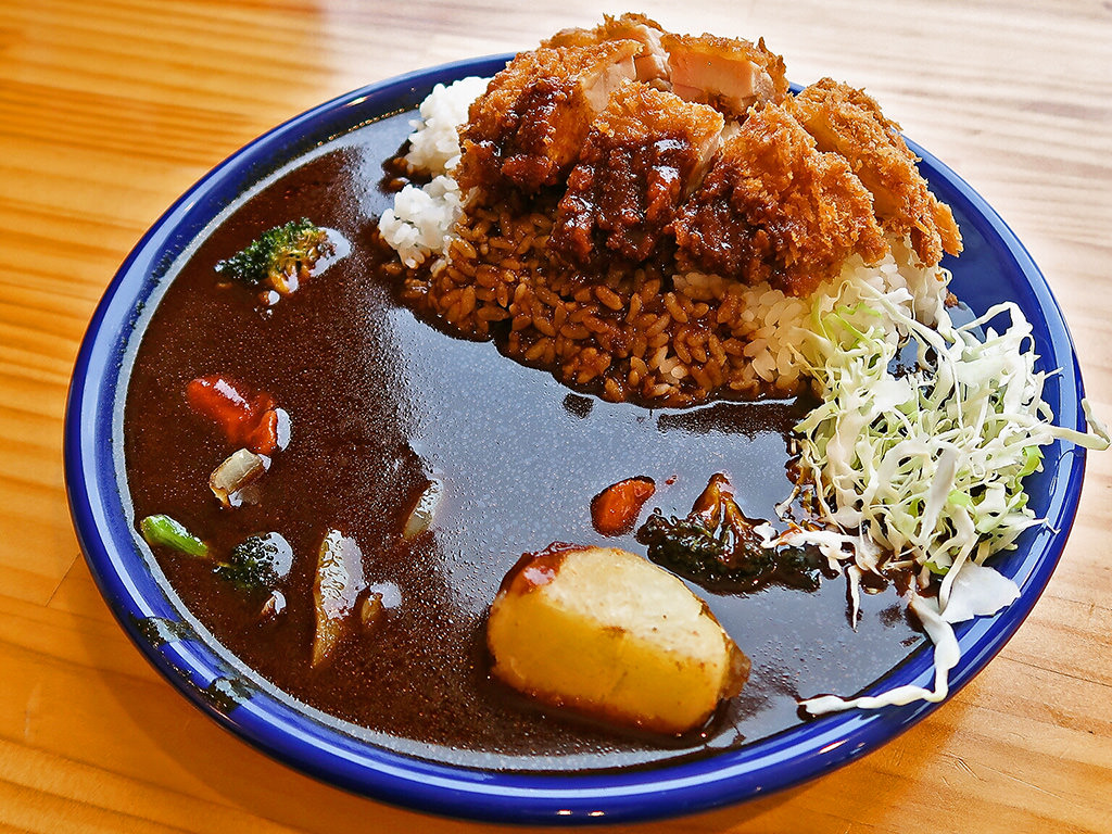 スパイスモンスター (西11丁目店)「カツと野菜カレー」