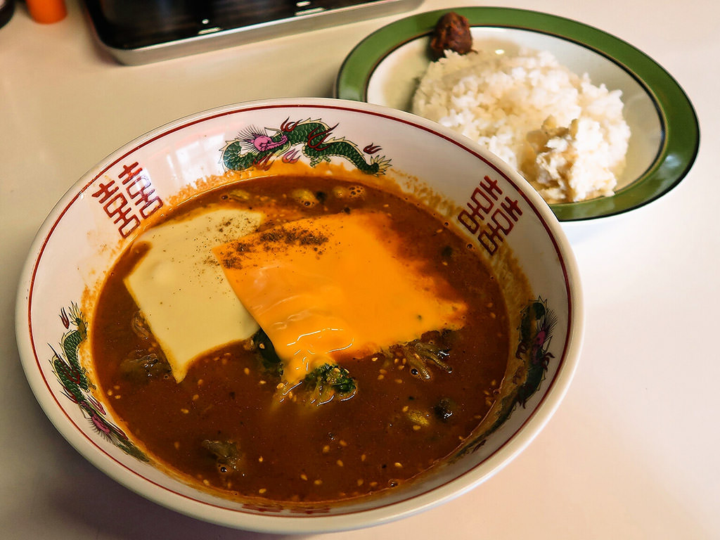 カレー魂 デストロイヤー 西18丁目「キノコダブルチーズ」