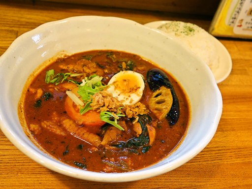 Curry Store 万屋マイキー (北1東7に移転済)「ほぐしチキンとホウレン草のスープカレー」 画像2