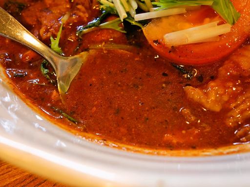 Curry Store 万屋マイキー (北1東7に移転済)「ほぐしチキンとホウレン草のスープカレー」 画像4