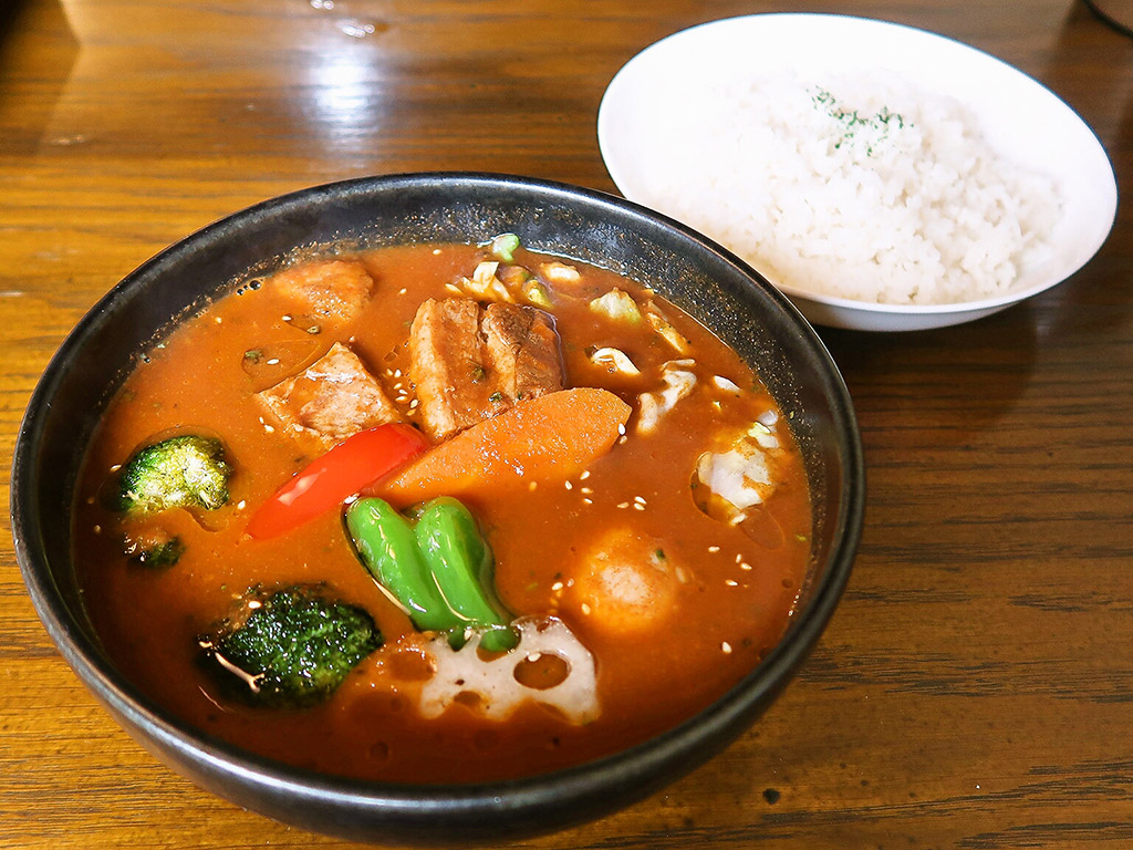 西屯田通りスープカレー本舗「豚の角煮」