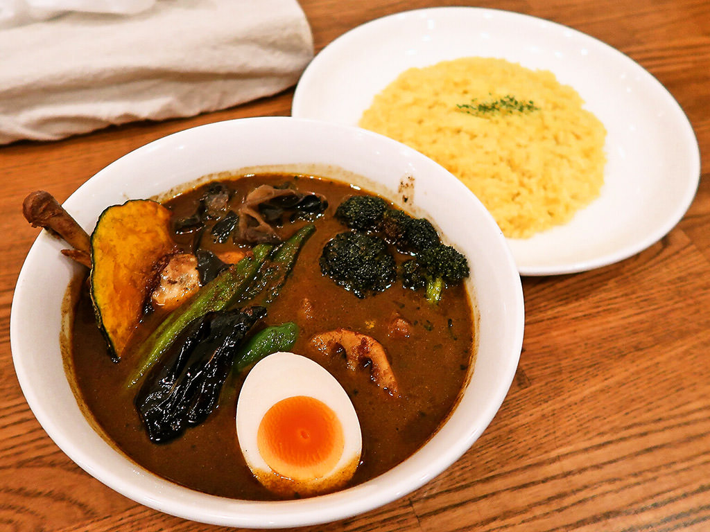 スープカレー Ray「スープカレー チキン野菜」