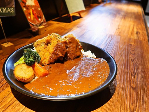 エイトカリー E-itou Curry「柔らか角煮カツのカレー」 画像5