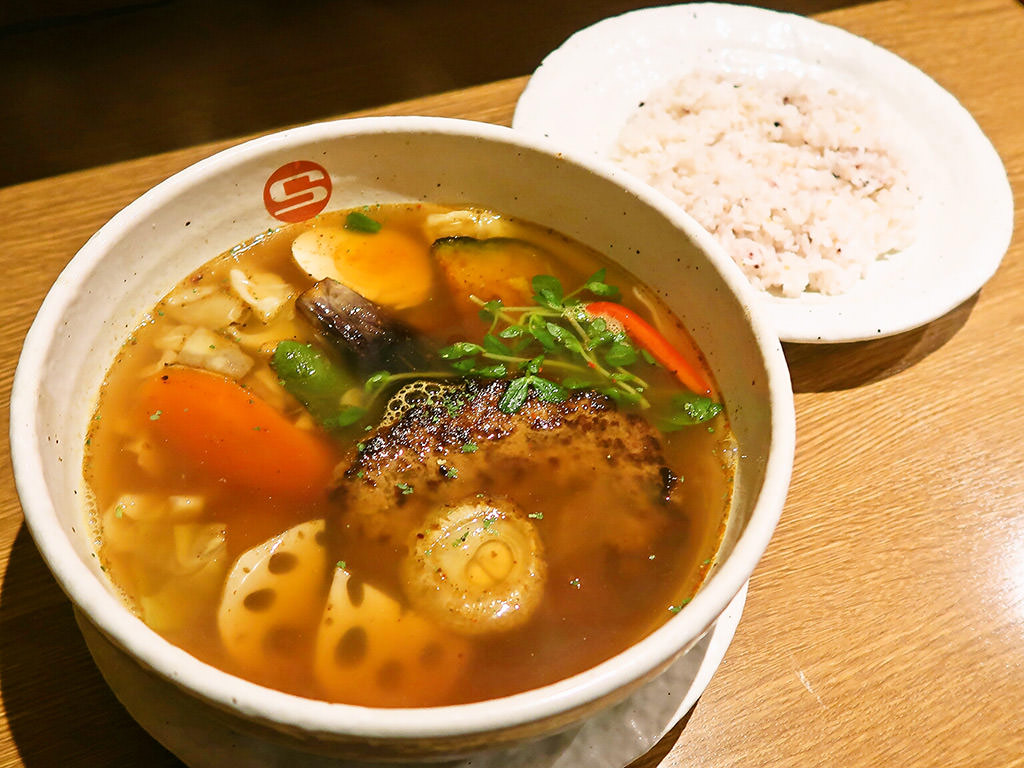 カレーショップ エス (CURRY SHOP S)「エゾ鹿ハンバーグステーキ」