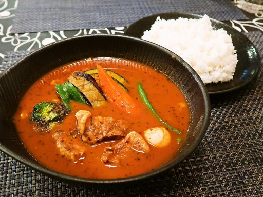 lavi de Cafe ラソラ店「角煮 to 野菜カレー」 画像11