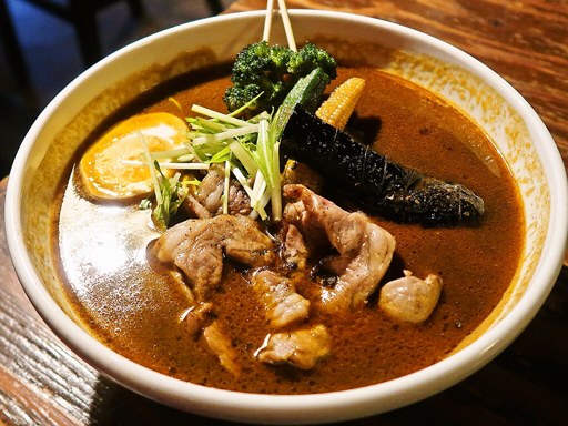 soup curry & dining Suage＋(すあげプラス) 本店「生ラム炭焼きカレー」 画像4
