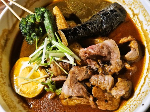 soup curry & dining Suage＋(すあげプラス) 本店「生ラム炭焼きカレー」 画像9